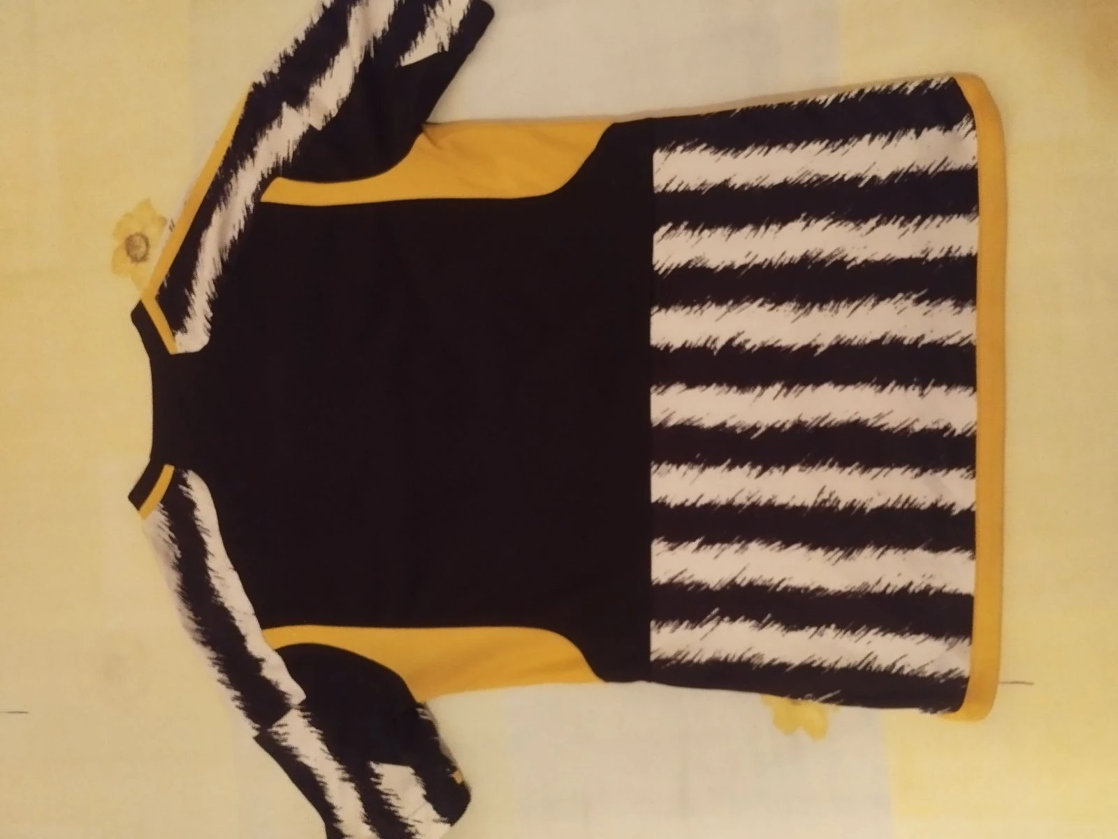 Juventus Adidas T-shirt 2023/24 – photo 8